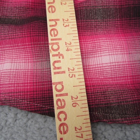 Mountain Hardwear Shirt Women's 14 Plaid‎ Red/Black Pockect Long sleeves Outdoor - Picture 9 of 11